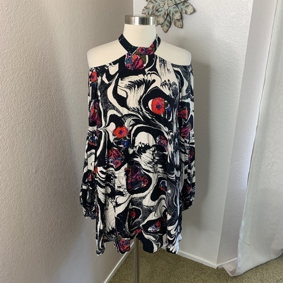 Free People Drift Away Top Size SP - Picture 5 of 9